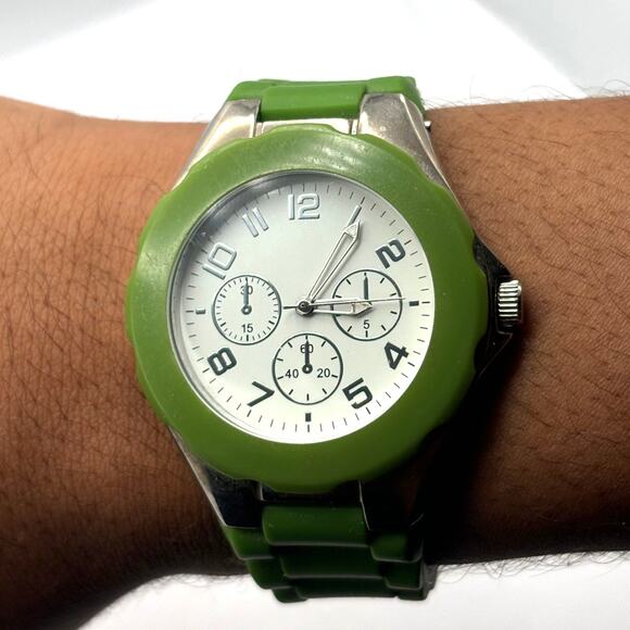 Green Silver Men's Watch - Picture 1 of 4